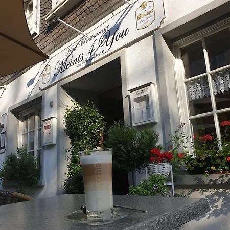Hotell Restaurant Meints4you Im Buergerhof *